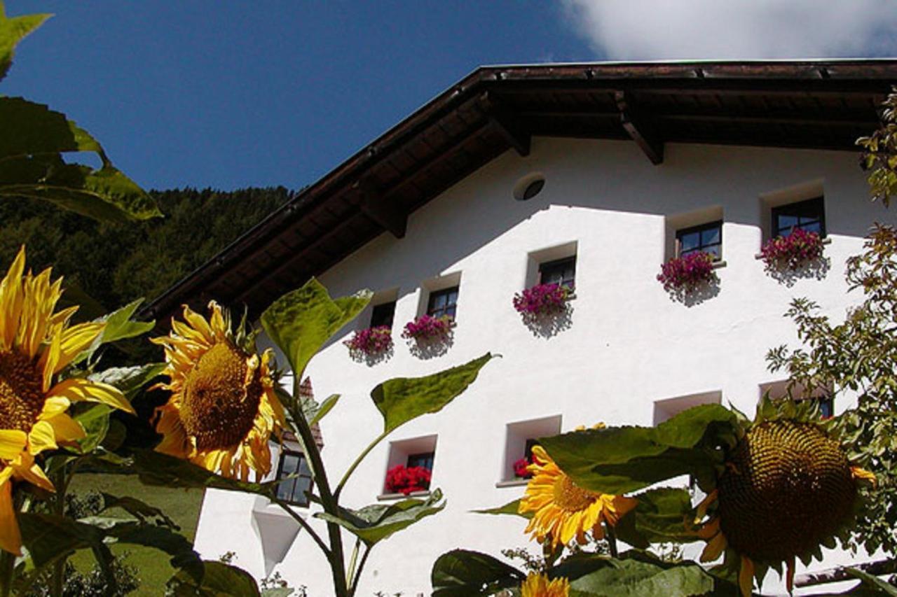 Agriturismo Apartments Tuene 奥蒂塞伊 外观 照片
