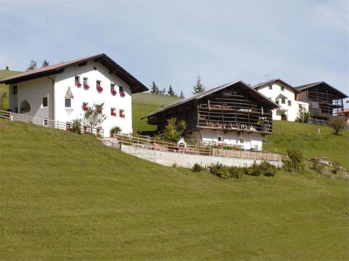 Agriturismo Apartments Tuene 奥蒂塞伊 外观 照片