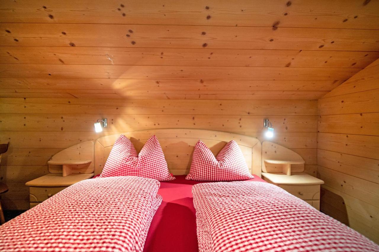 Agriturismo Apartments Tuene 奥蒂塞伊 外观 照片