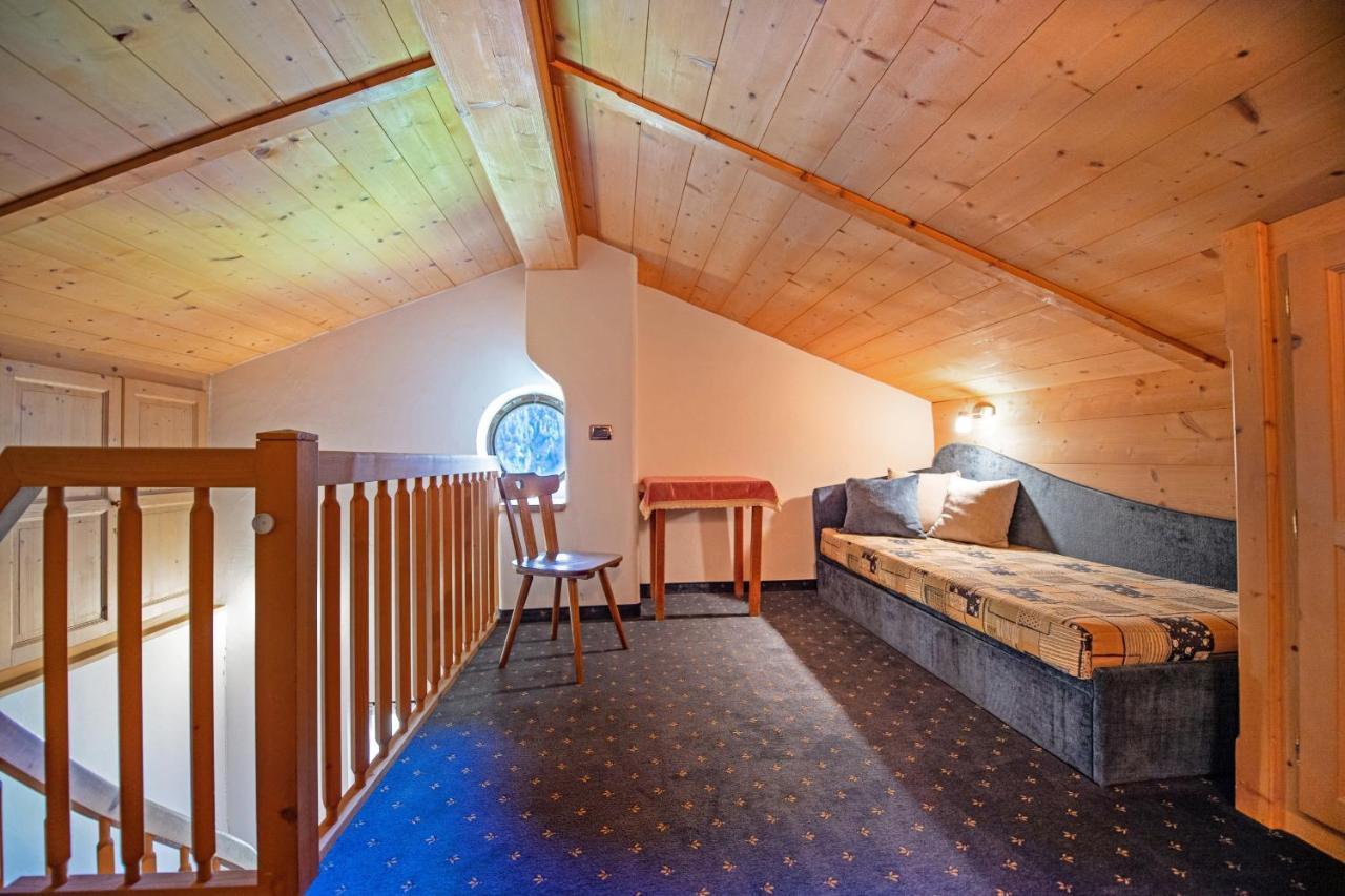 Agriturismo Apartments Tuene 奥蒂塞伊 外观 照片