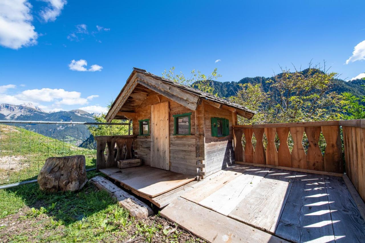 Agriturismo Apartments Tuene 奥蒂塞伊 外观 照片